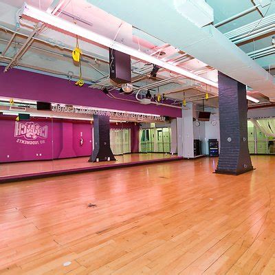 Crunch fitness union square - 24 Jan, 2024, 09:00 ET. PITTSBURGH, Jan. 24, 2024 /PRNewswire/ -- Crunch Franchise today announced the grand opening of Crunch Pleasant Hills, a 45,000-square-foot state-of-the-art fitness ...